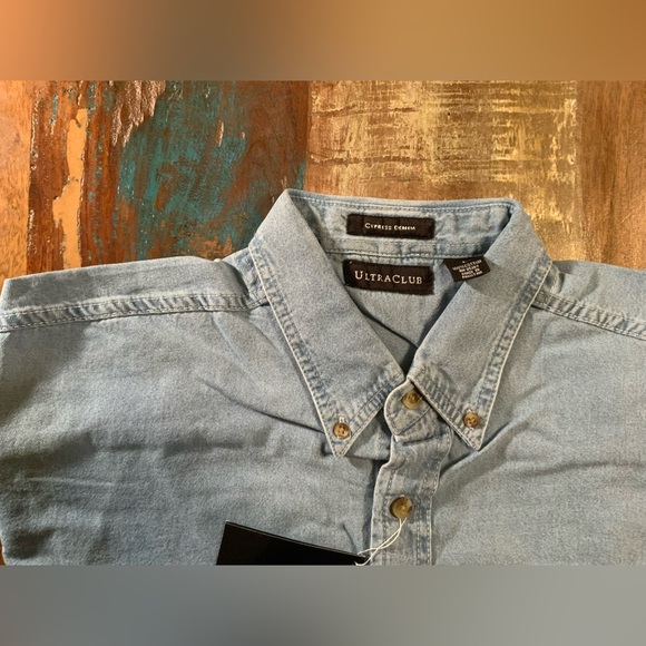 Ultra Club Men's Light Blue Casual Button Down Cotton Shirt - Picture 2 of 4